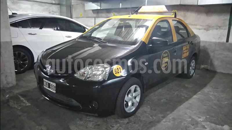 foto Toyota Etios Sedan XS usado