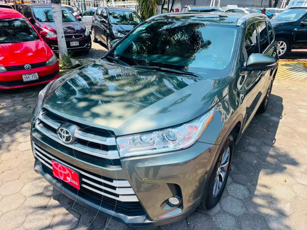 Toyota Highlander XLE 2017
