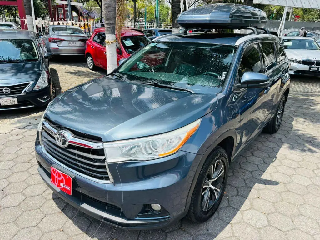 Toyota Highlander XLE 2016