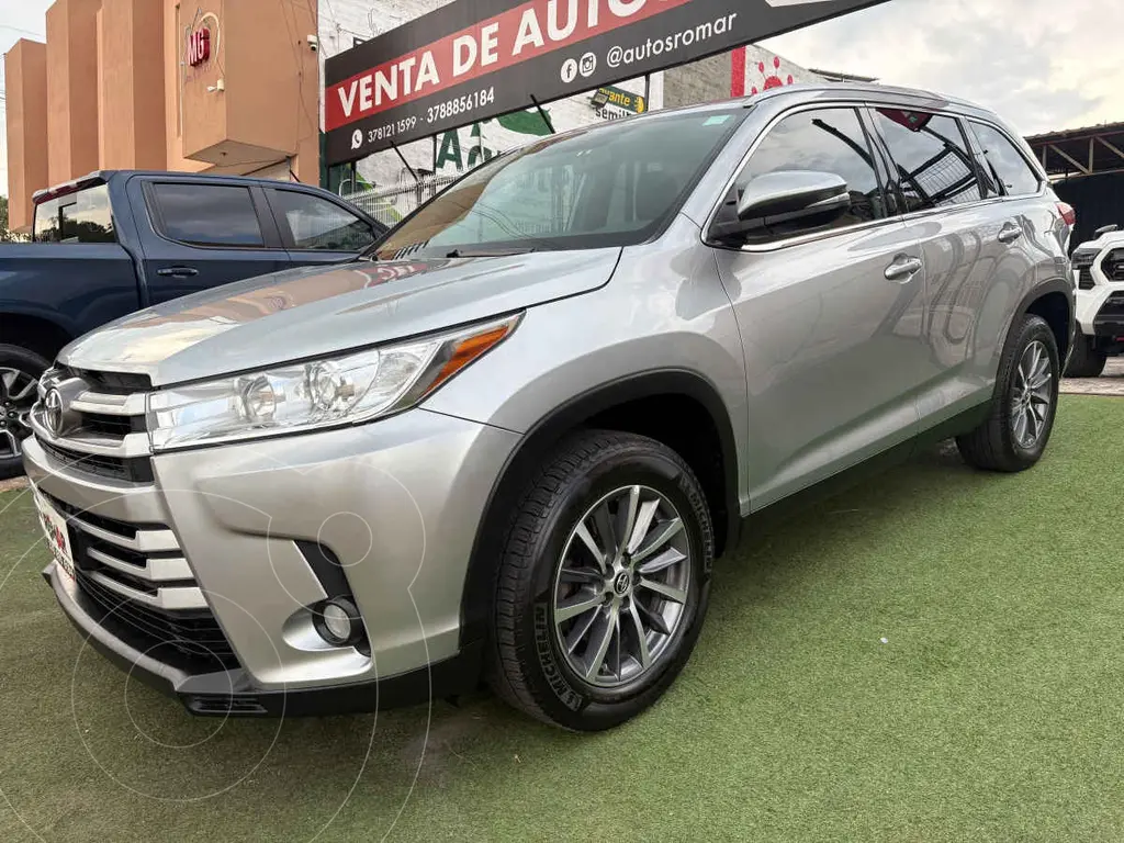 Toyota highlander xle (2019)