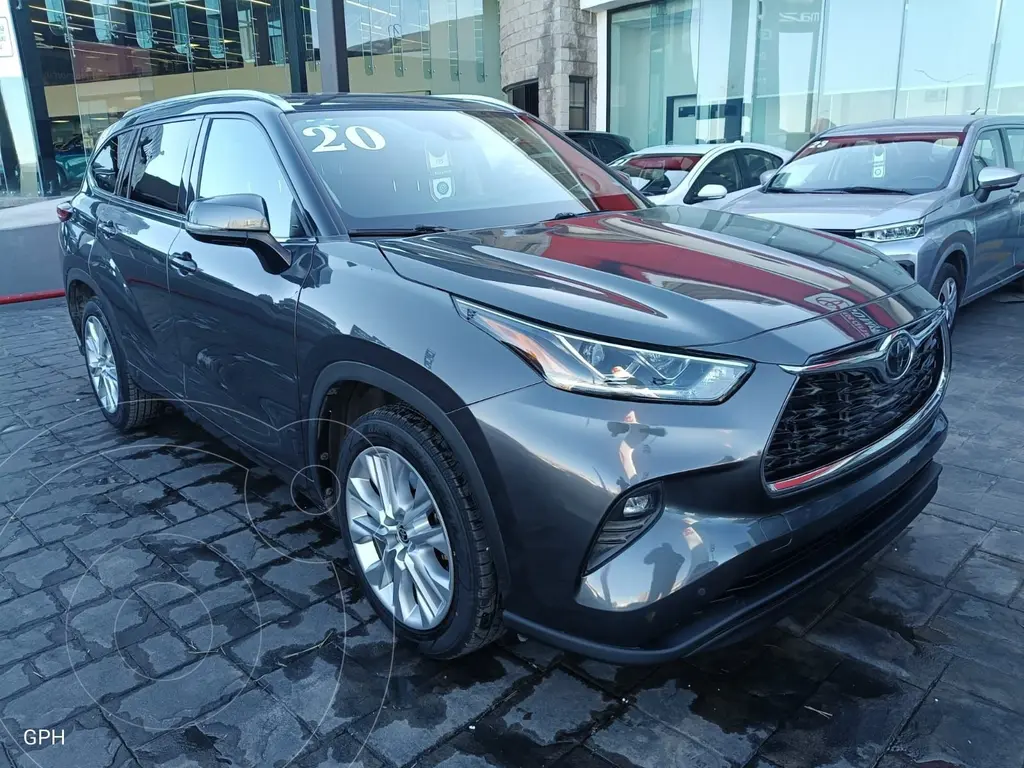 foto Toyota Highlander Limited Panoramic Roof usado (2020) color Gris Oscuro precio $648,000