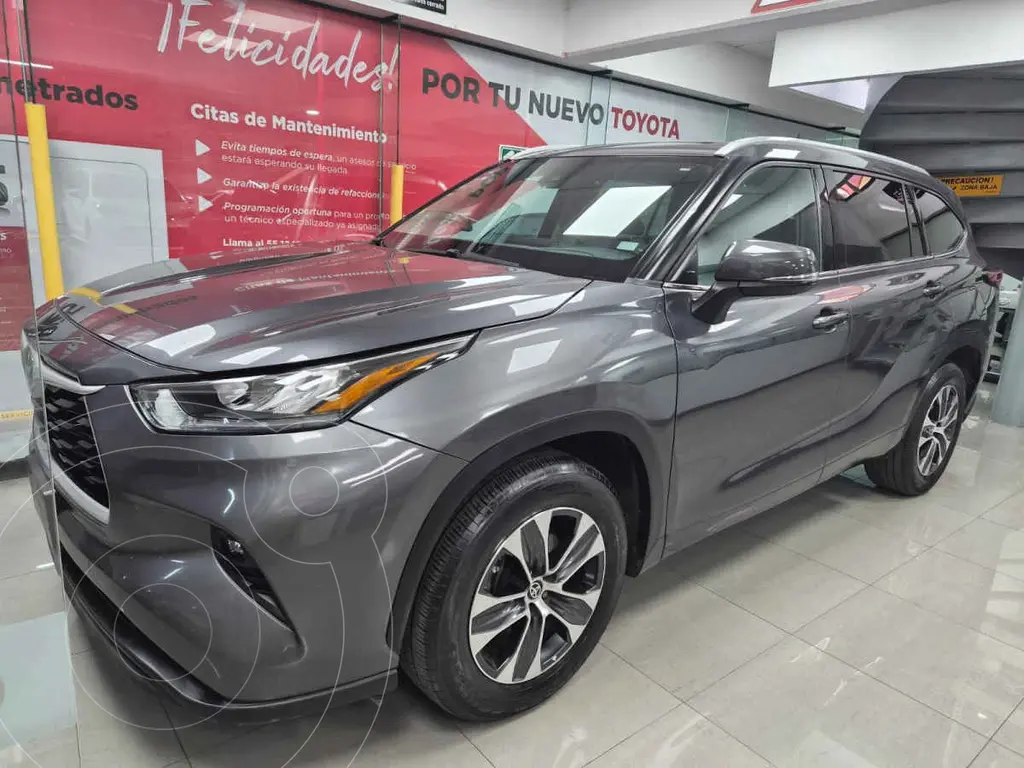 foto Toyota Highlander XLE financiado en mensualidades enganche $147,840 mensualidades desde $14,584