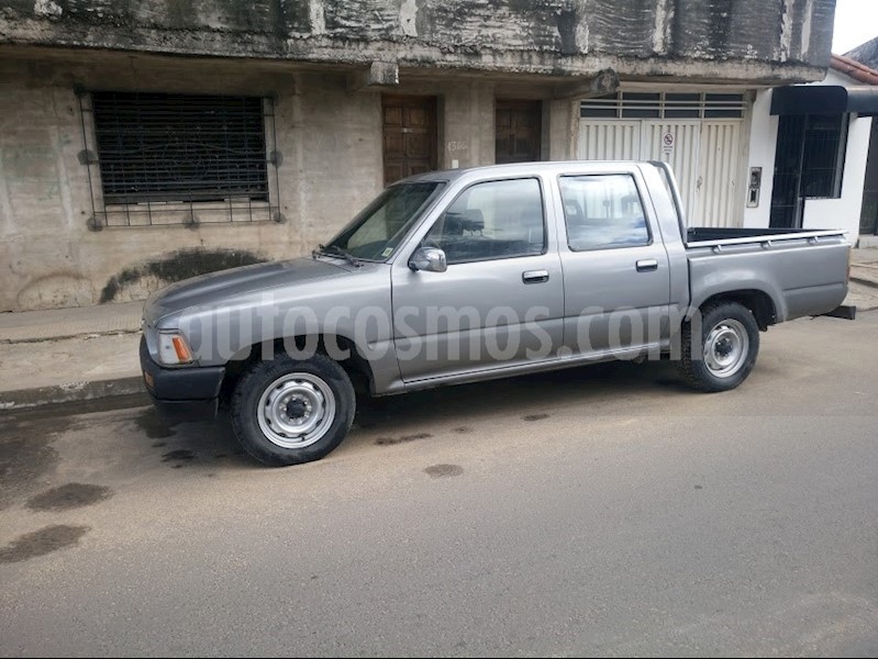 foto Toyota Hilux 2.4 4x2 DC usado