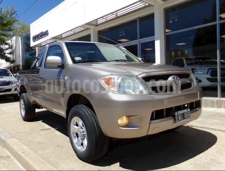 foto Toyota Hilux 2.4 4x2 TDi DC usado