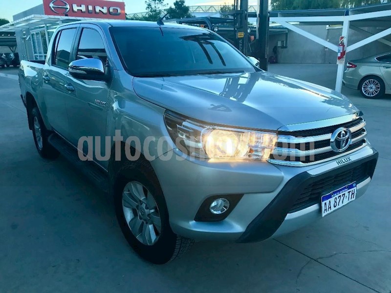 foto Toyota Hilux 2.4 4x4 DX TDi SC usado
