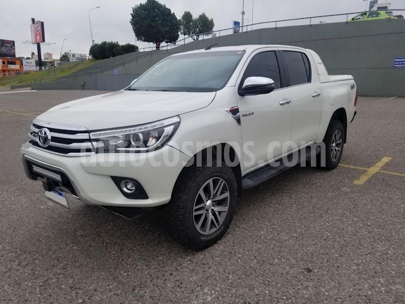 foto Toyota Hilux 2.8 4x4 SRX TDi DC usado