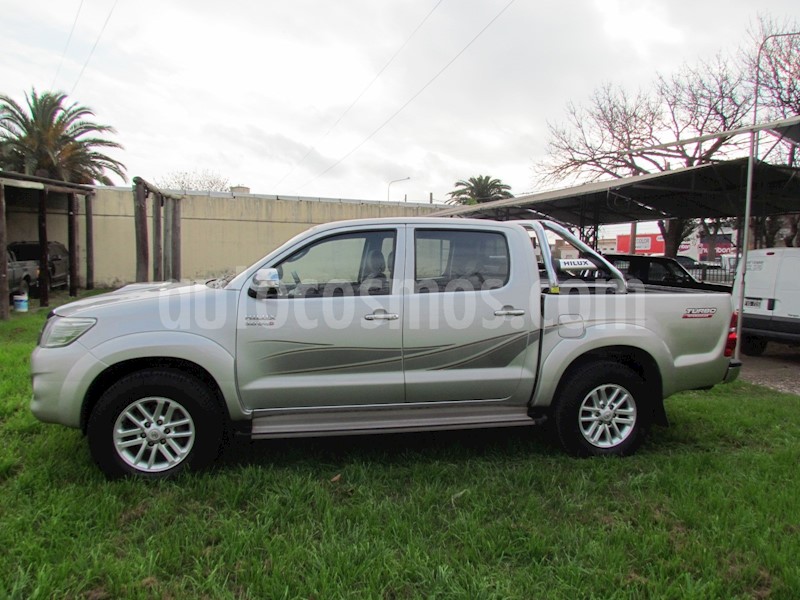 foto Toyota Hilux 3.0 4x2 SRV TDi DC usado