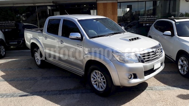 foto Toyota Hilux 3.0 4x2 SRV TDi DC usado