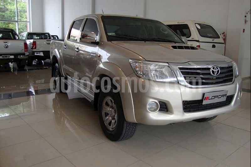 foto Toyota Hilux 3.0 4x4 DX SC usado