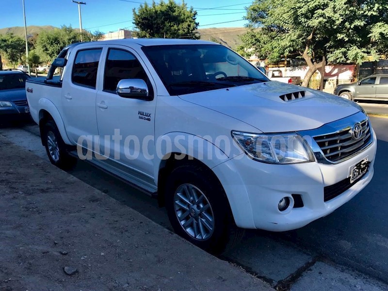 foto Toyota Hilux 3.0 4x4 SR DC usado