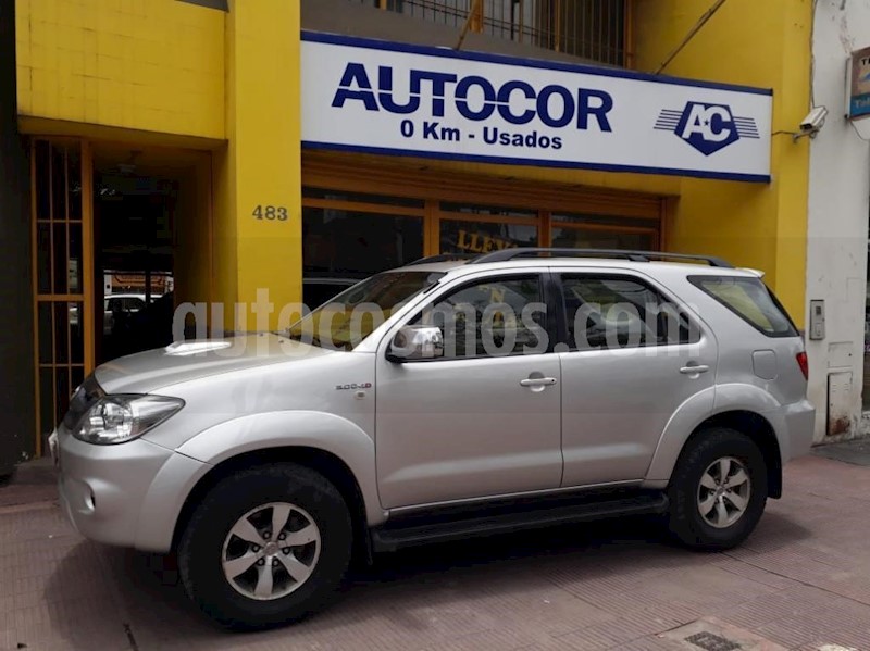 foto Toyota Hilux 3.0 4x4 SRV TDi DC Aut usado