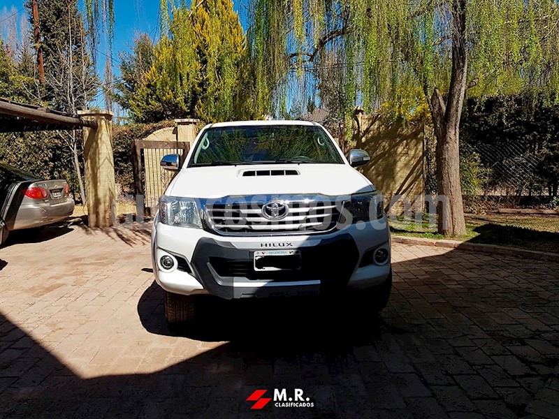 foto Toyota Hilux 3.0 4x4 SRV TDi DC usado