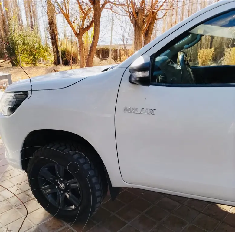 Toyota Hilux 2.4 4X4 Dx Tdi Dc (2393 Cc) 2016 - foto 5