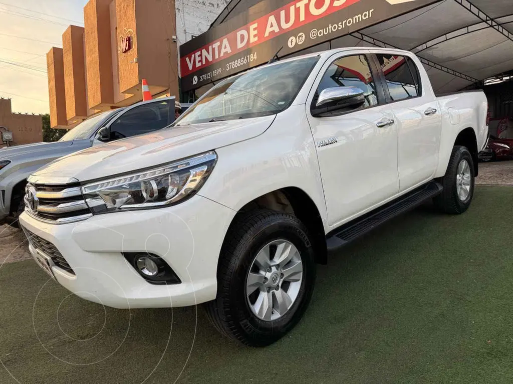 foto Toyota Hilux Cabina Doble Diesel 4X4 Aut usado (2018) color Blanco precio $479,999