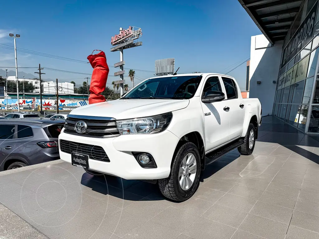 Toyota Hilux Cabina Doble SR 2019