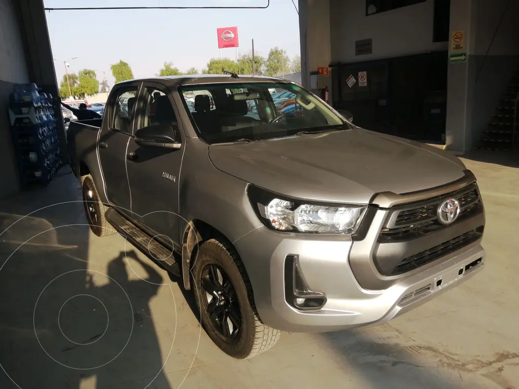 foto Toyota Hilux Cabina Doble SR financiado en mensualidades enganche $160,732 mensualidades desde $7,671