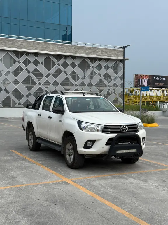 Toyota Hilux Cabina Doble SR 2020