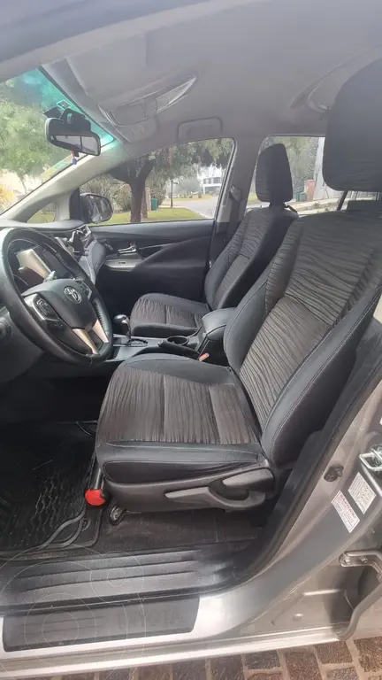 Toyota Innova Srv 2.7 Aut 8 Pas (2694 Cc) 2018 - foto 5