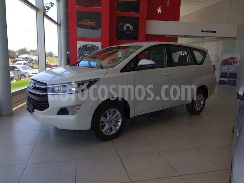 foto Toyota Innova SR 2.7 Aut 8 Pas usado