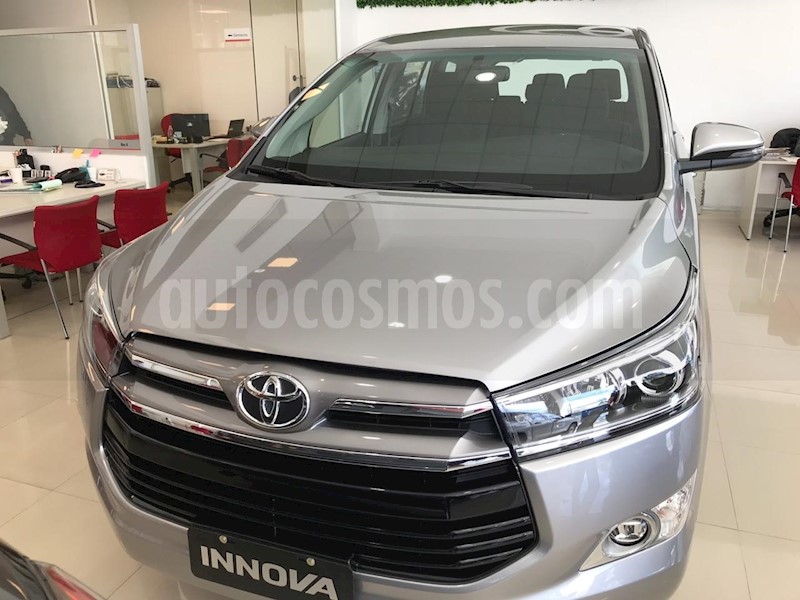 foto Toyota Innova SRV 2.7 Aut 8 Pas nuevo