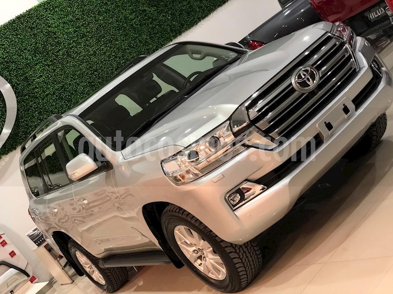 foto Toyota Land Cruiser 200 TDi Aut nuevo