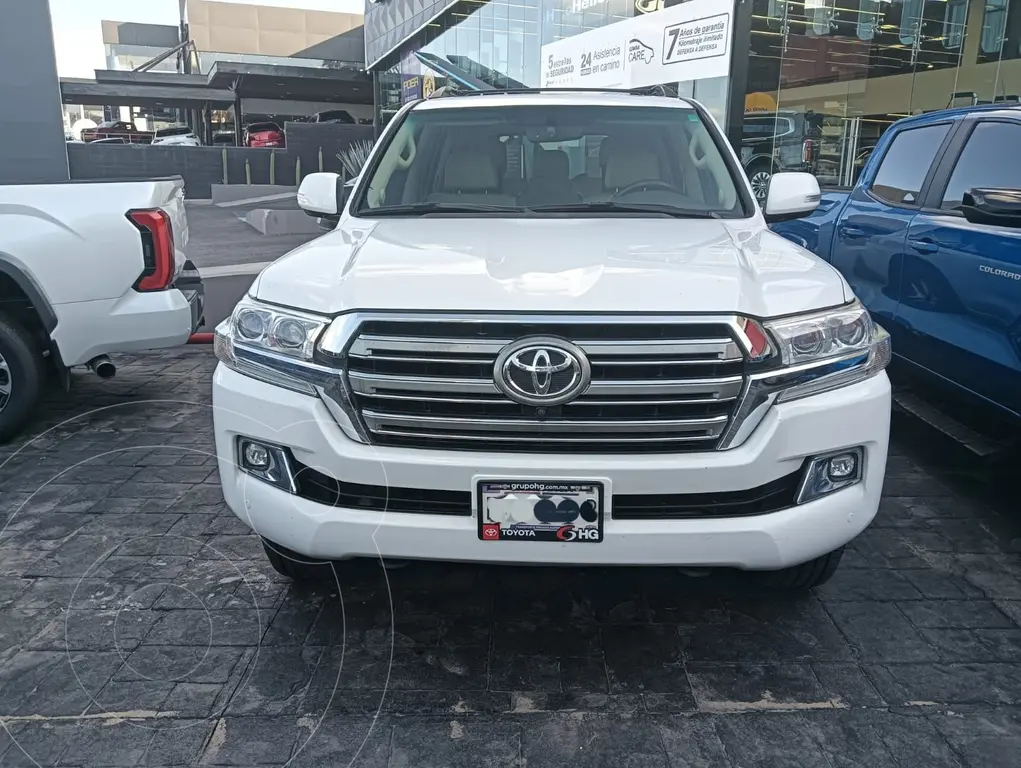 foto Toyota Land Cruiser 5.7L 4x4 usado (2016) color Blanco precio $870,000