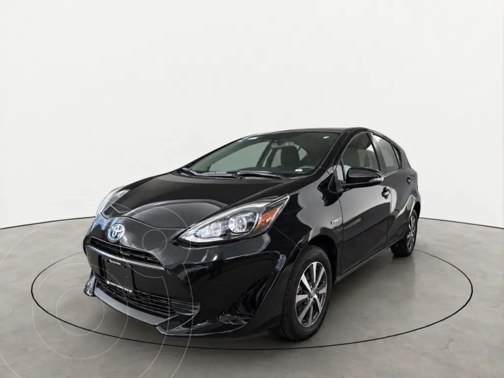Toyota prius-c 15l (2019)