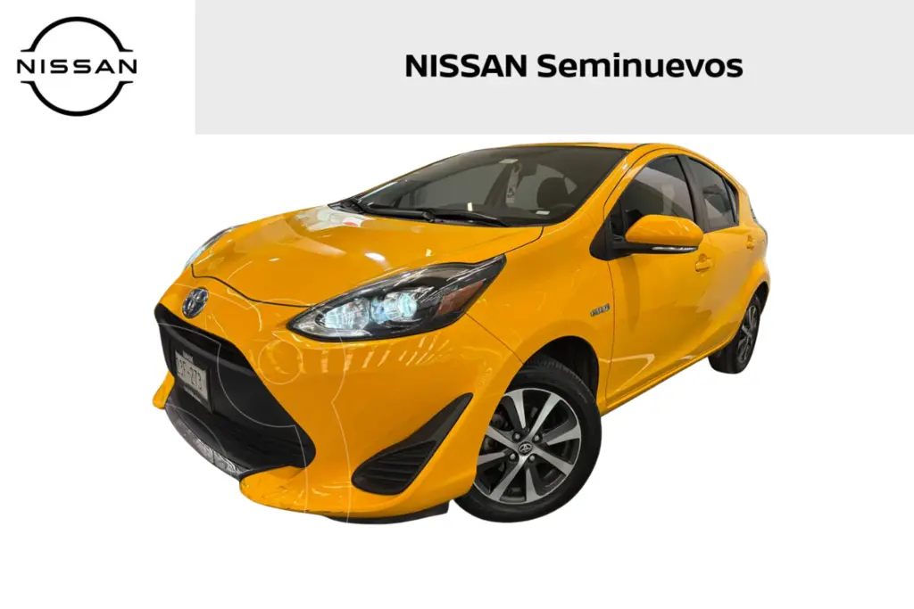 foto Toyota Prius C 1.5L usado (2021) color Amarillo precio $269,000