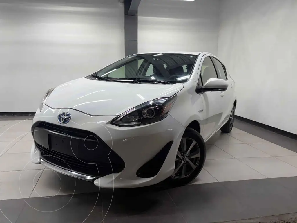 Toyota prius-c 15l (2020)