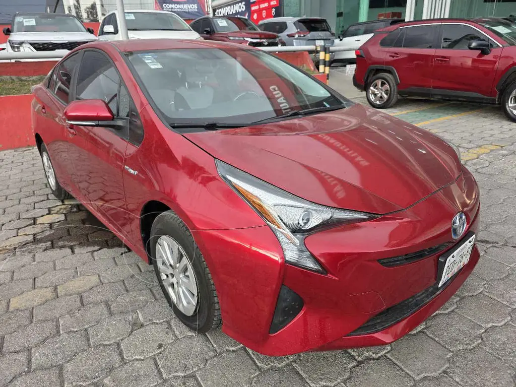 Toyota prius premium sr (2017)