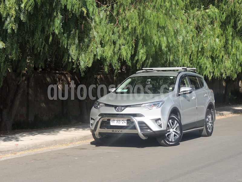 foto Toyota Rav4 2.0 Lujo 4X2 usado