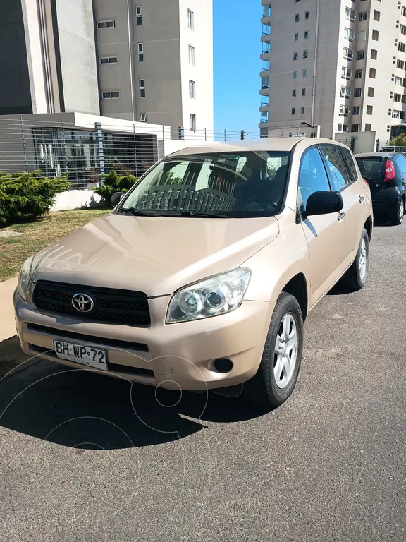Toyota Rav4 2.4 Lujo 4X2