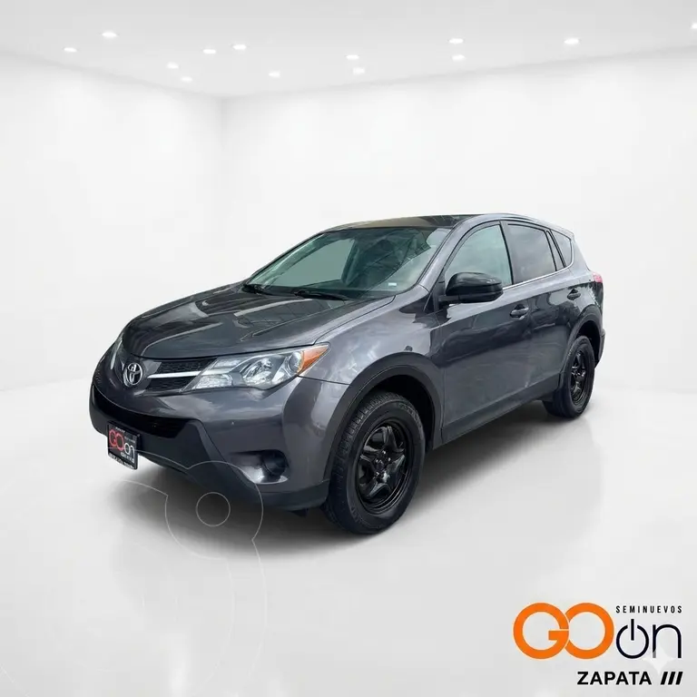 Toyota rav4 le (2013)