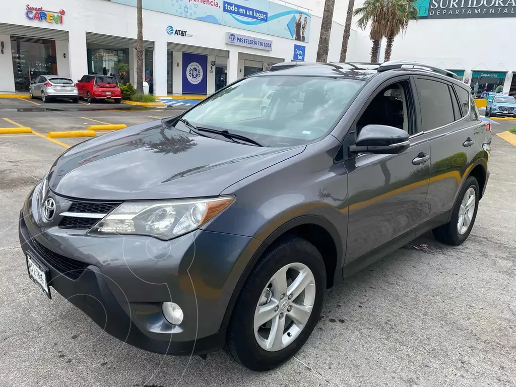foto Toyota RAV4 Limited Platinum usado (2013) color Gris Oscuro precio $259,000