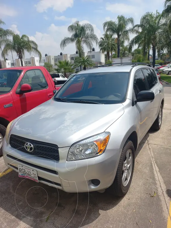 Toyota RAV4 LE 2007
