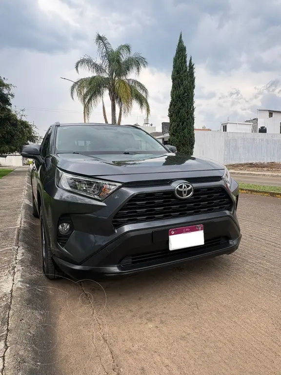 Toyota rav4 xle (2019)