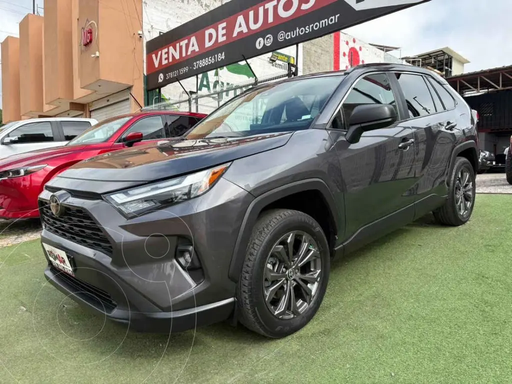 Toyota rav4 xle (2023)