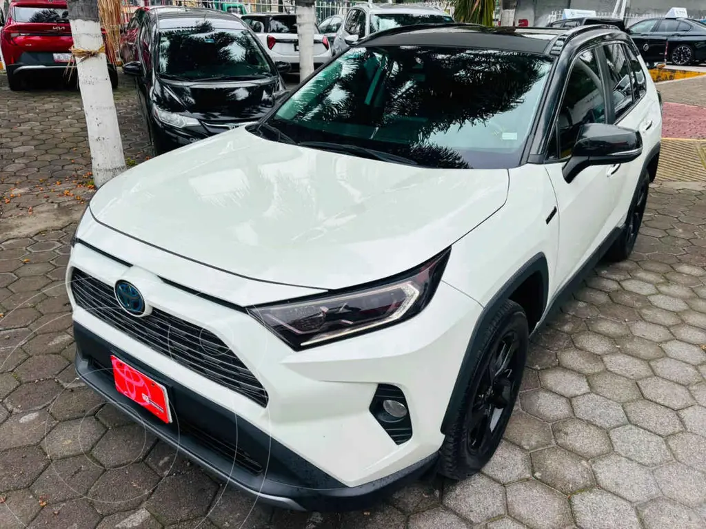 Toyota rav4 limited (2021)