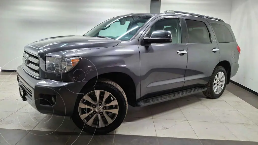 foto Toyota Sequoia Platinum financiado en mensualidades enganche $121,000 mensualidades desde $11,937