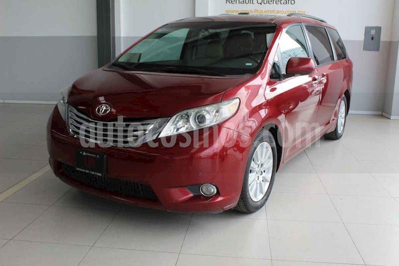 foto Toyota Sienna 5p XLE aut piel Limited q/c DVD usado (2012) color Rojo precio $235,000