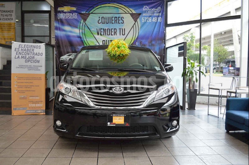 foto Toyota Sienna XLE 3.5L usado