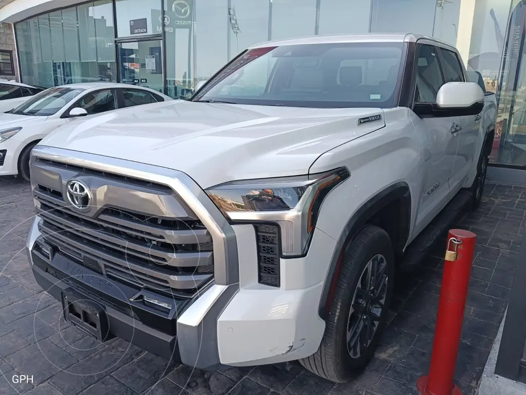 foto Toyota Tundra HEV Limited usado (2025) color Blanco precio $1,410,000