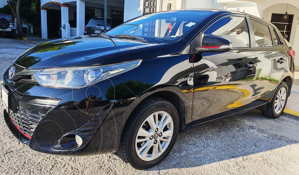 Toyota yaris-r xle aut (2019)