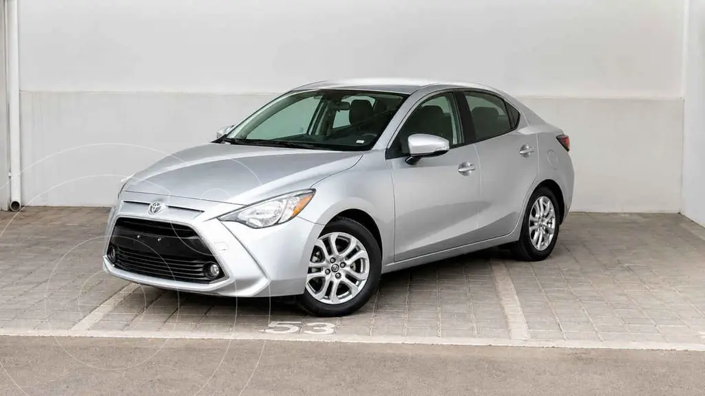 Toyota Yaris R LE Aut 2017