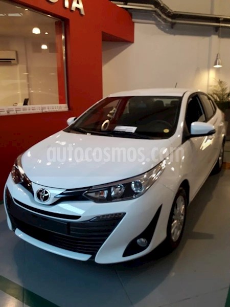 foto Toyota Yaris Sedan 1.5 XLS usado