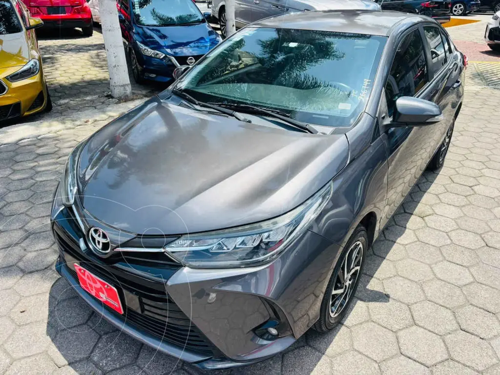 Toyota yaris-sedan s aut (2021)