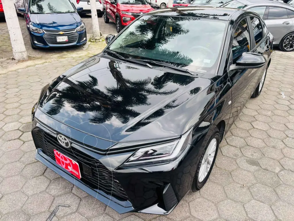 Toyota Yaris Sedán S 2025