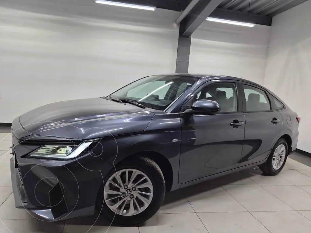 foto Toyota Yaris Sedán S Aut financiado en mensualidades enganche $70,400 mensualidades desde $6,945