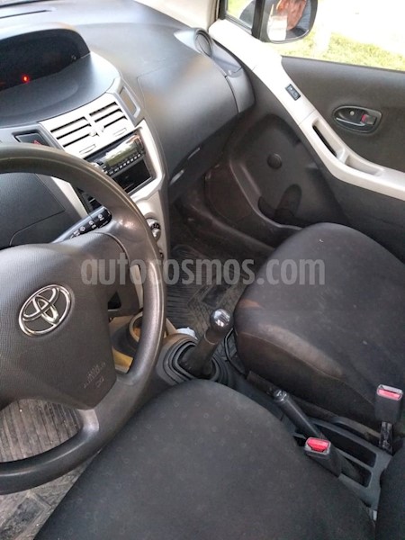 foto Toyota Yaris Sport 1.3 XLi 3P usado