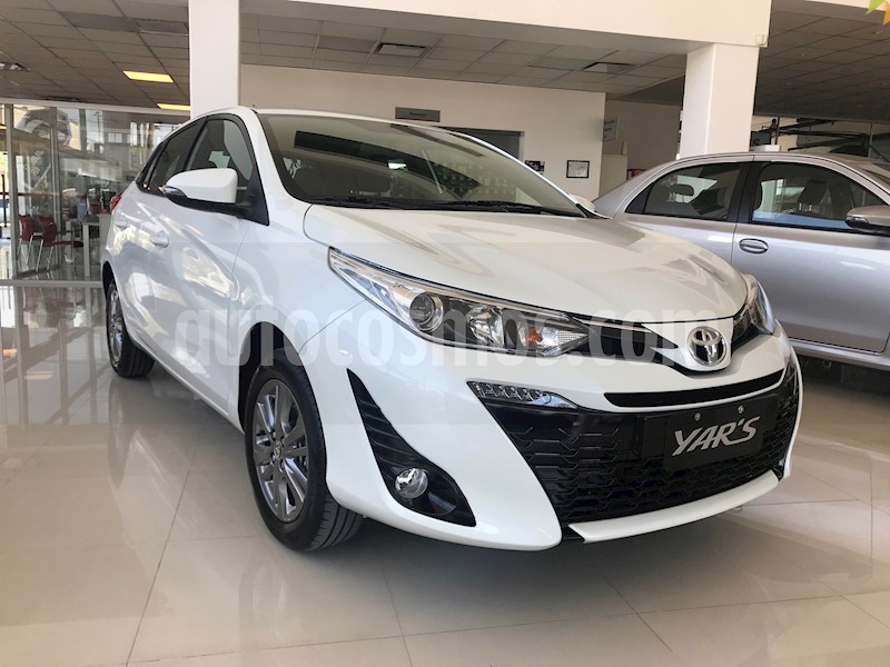 foto Toyota Yaris 1.5 XLS nuevo color A elección precio $1.305.200